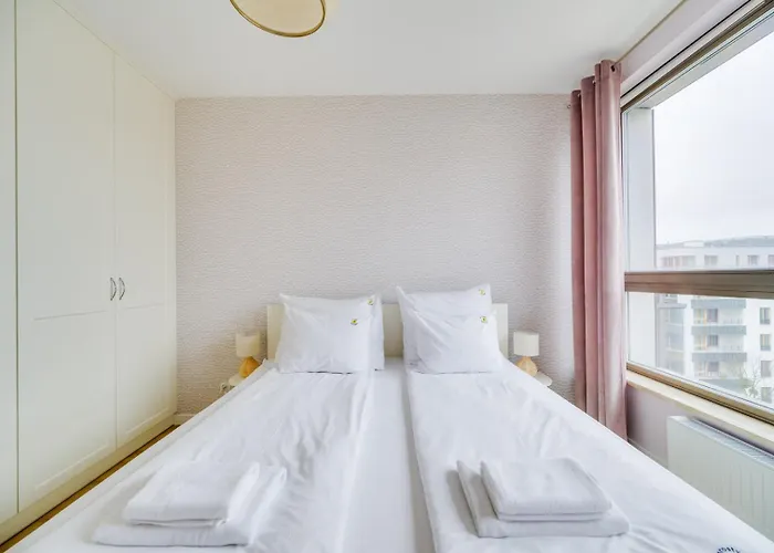 Prostywynajem Garrison Skyline Parking Apartament Gdańsk