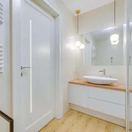 Prostywynajem Garrison Skyline Parking شقة *