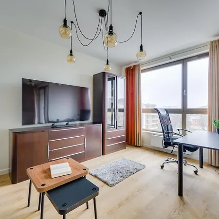 Prostywynajem Garrison Skyline Parking Apartamento