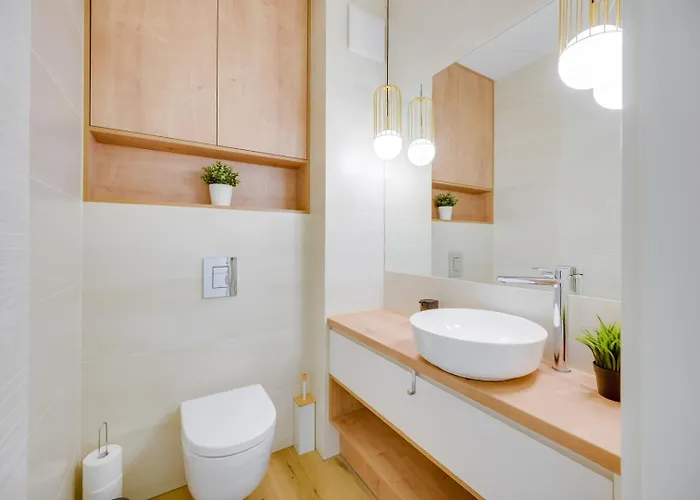 Prostywynajem Garrison Skyline Parking