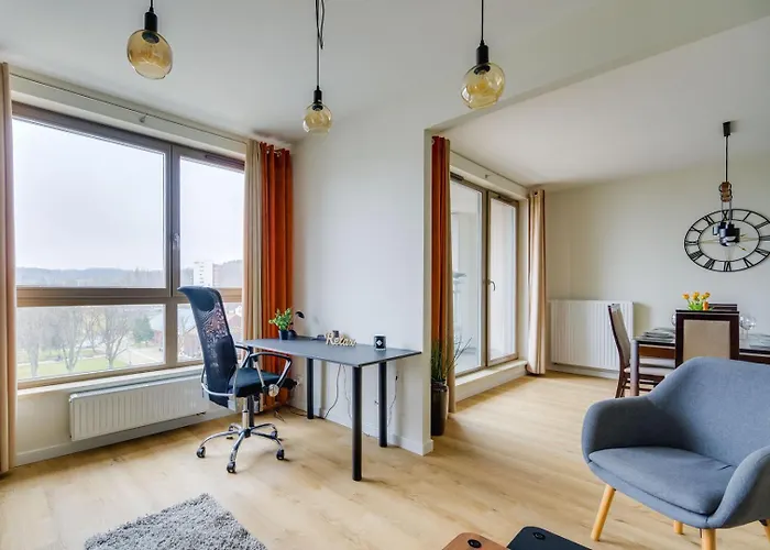 Prostywynajem Garrison Skyline Parking Гданьск